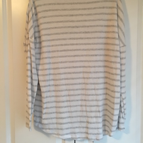 A size Small New with Tags Pajama shirt - Picture 3 of 5